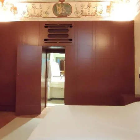 Luxury Frescoed In The Center * Florence